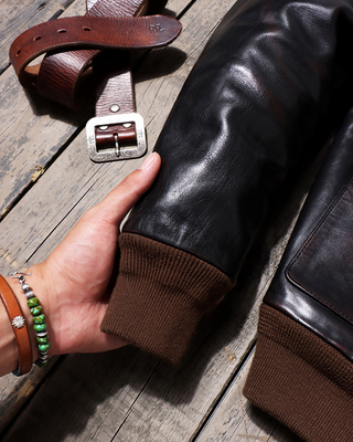 Tea core horsehide A-2 jacket V. Hilts