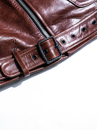 Old-style steel buckle and waist belt of the brown Archetype jacket, detail