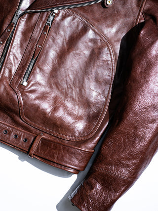 D-Pocket with its own zipper-pull on the brown Archetype jacket, detail