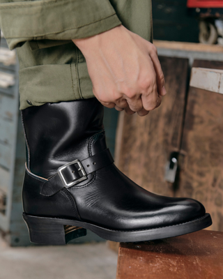Engineer Boots 501