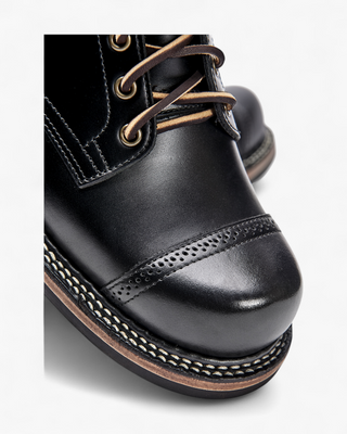 Round cap-toe service boots 8301