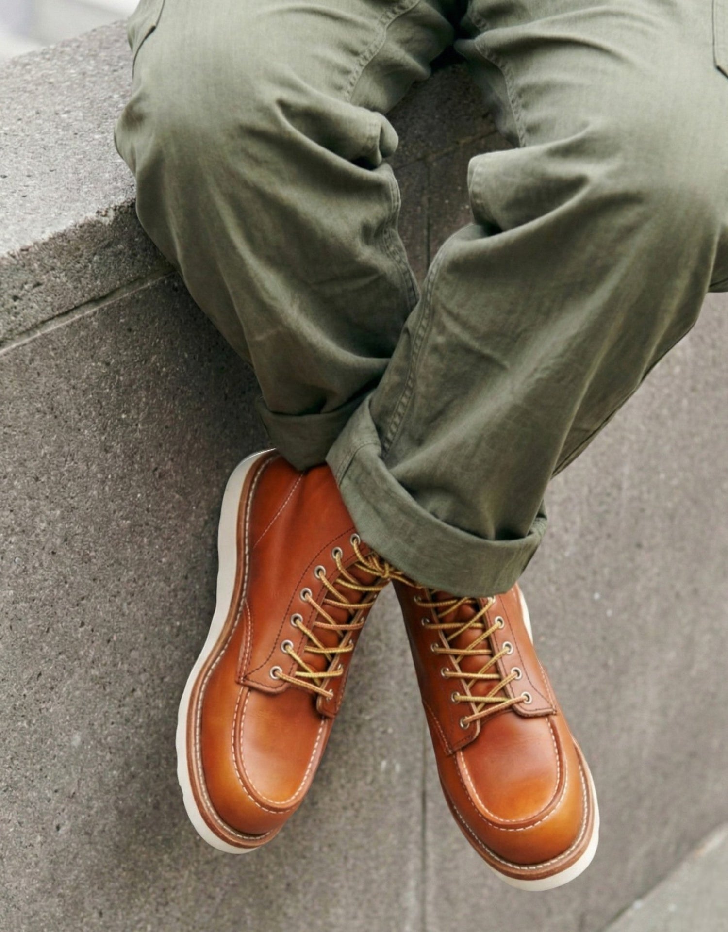 Classic Moc Toe Boots 1101
