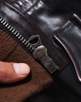 Tea core horsehide A-2 jacket V. Hilts