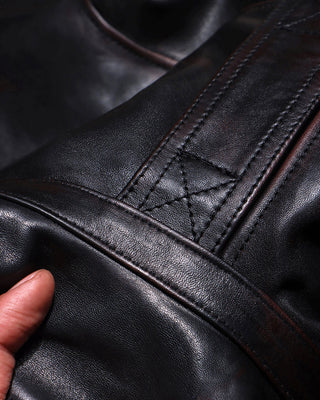 Tea core horsehide A-2 jacket V. Hilts