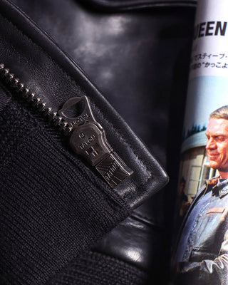 Vegetable-tanned cowhide A-2 jacket V. Hilts
