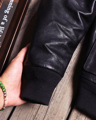 Vegetable-tanned cowhide A-2 jacket V. Hilts